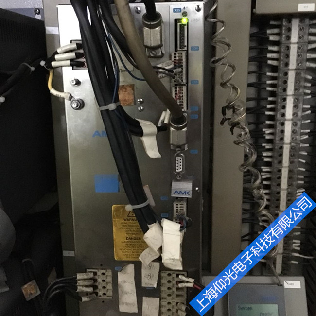 專業(yè)維修AMK伺服驅(qū)動器/通電就報警