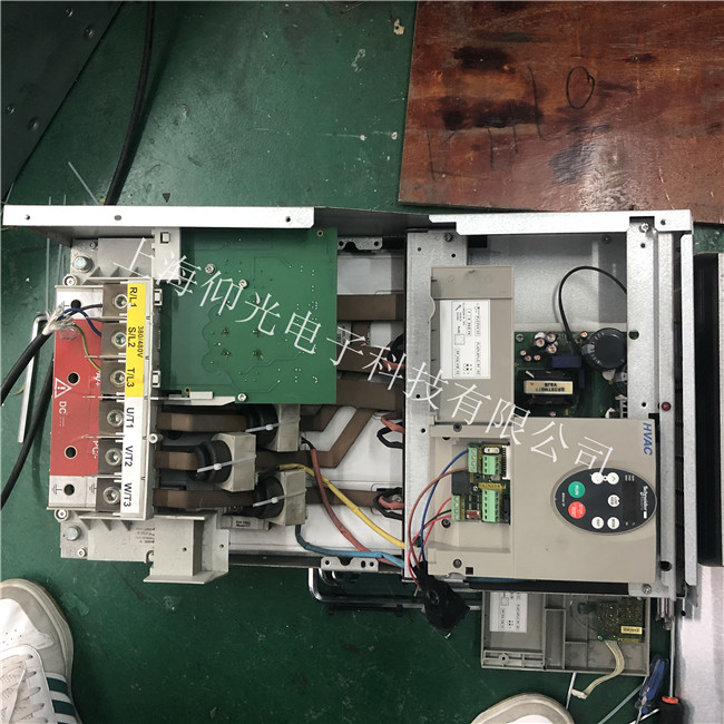 施耐德變頻器故障名稱OPF1原因及處理方法