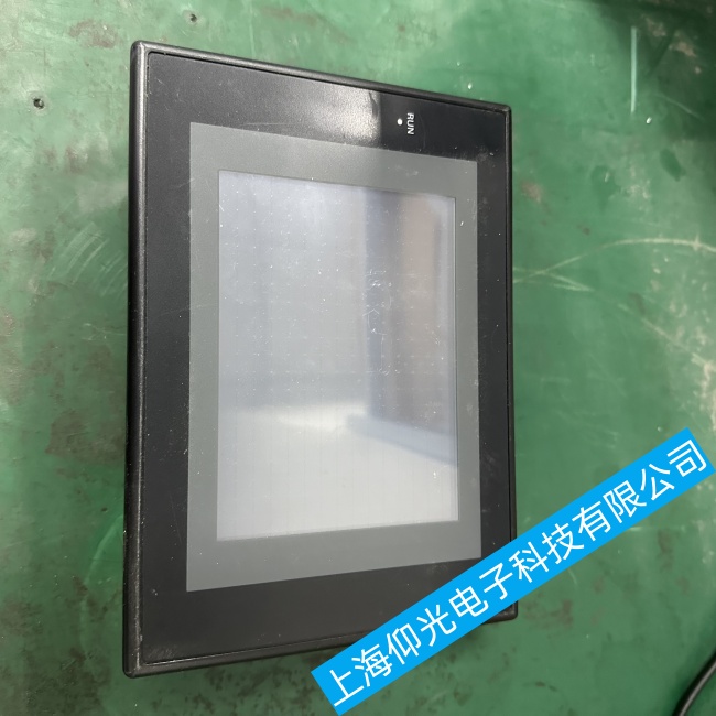 福建歐姆龍觸摸屏NS5-SQ10B-V2屏幕顯示內(nèi)容不正常故障維修快速專業(yè)