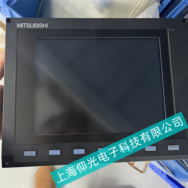 溫州市機床控制Mitsubishi三菱工控機運行中出現死機解決方法//仰光維修技術精湛