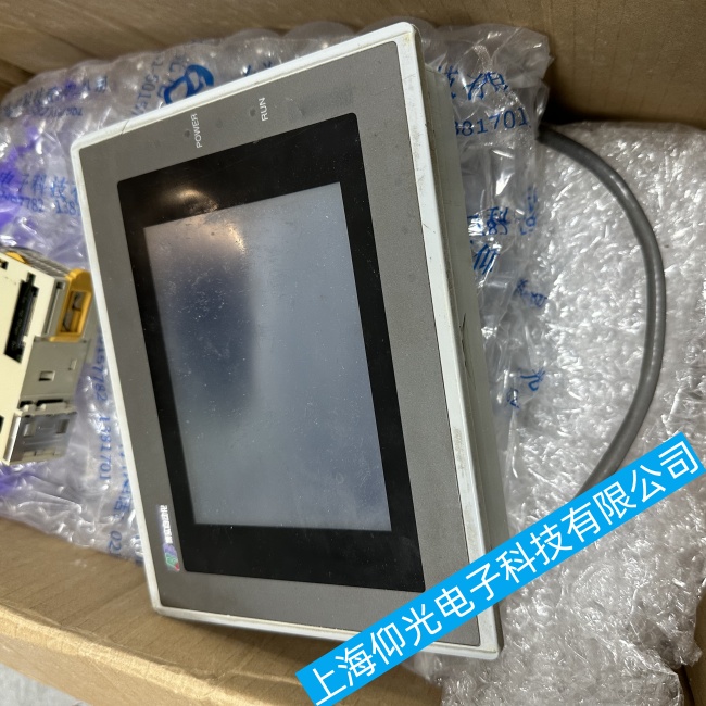 無錫斯美特觸摸屏GD17n-BST2E-C0開機走一半不動故障維修機構